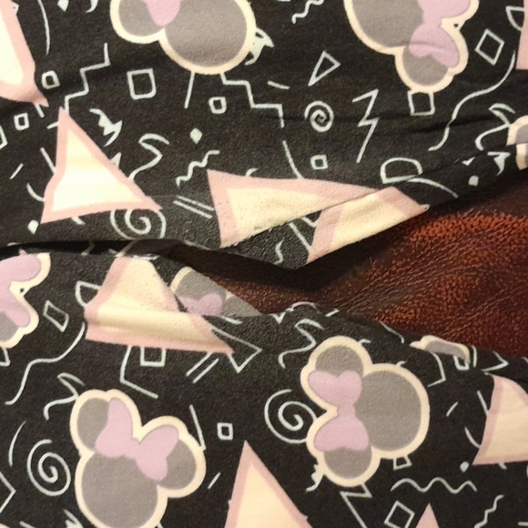 Lularoe leggings One Size - Picture 5 of 6